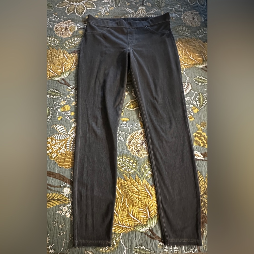 Women's Charcoal Gray Stretch Leggings